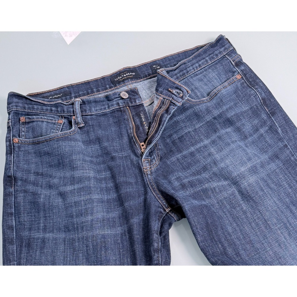 Lucky Brand 221 Straigh Fit Jeans Mens 38x30 Dark Wash Blue Denim Preppy